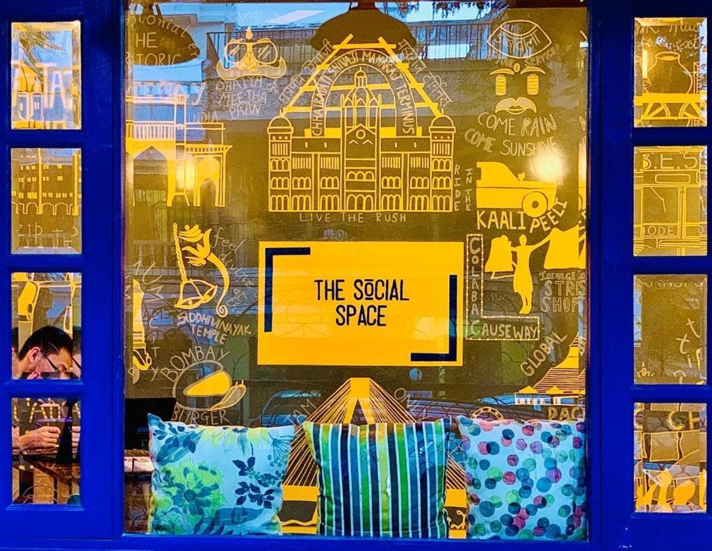 The Social Space Hostel Mumbai Exteriör bild
